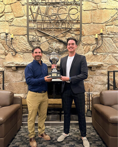 Champion de tournoi de golf Dom Lalonde
